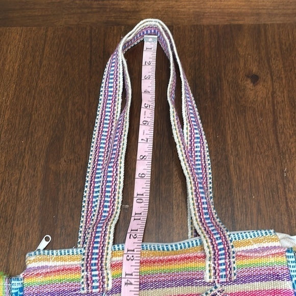 Pinzon artisan embroidered shoulder bag - Picture 7 of 10